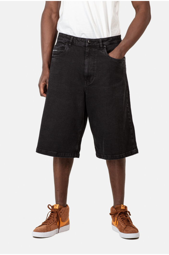 Belmont Short Black Wash