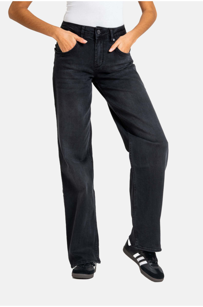 Women Holly Jeans Black Wash